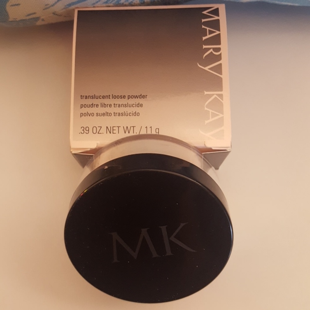 Mary Kay translucent loose powder